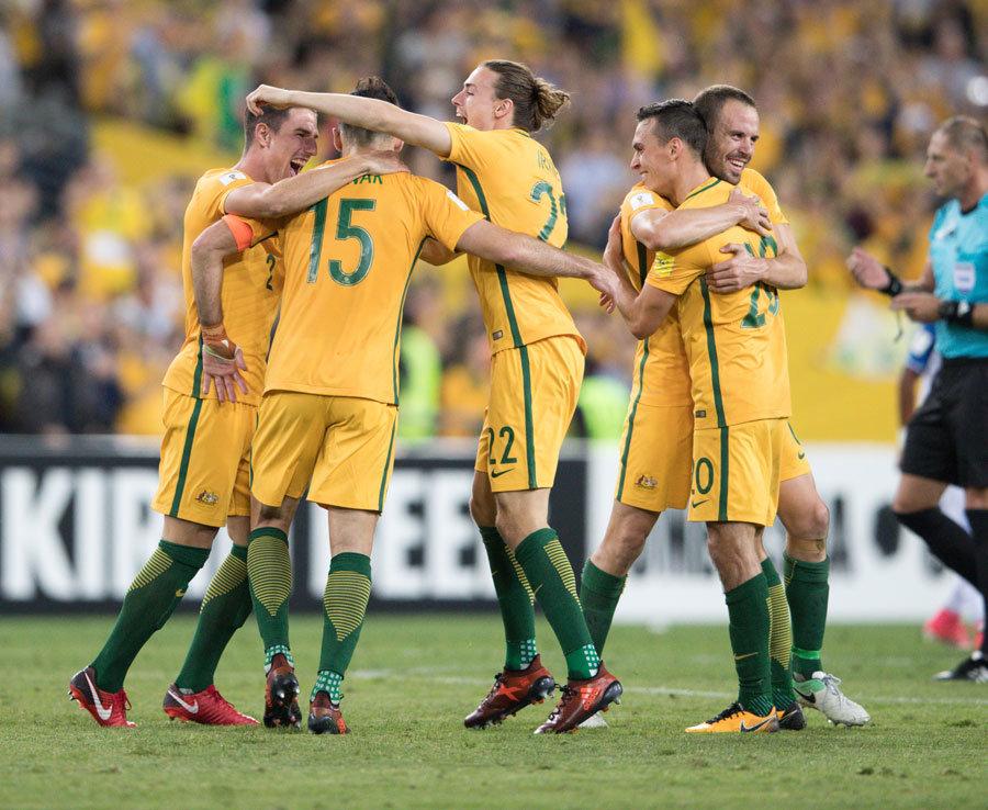 巨大感情的 巨大感情的