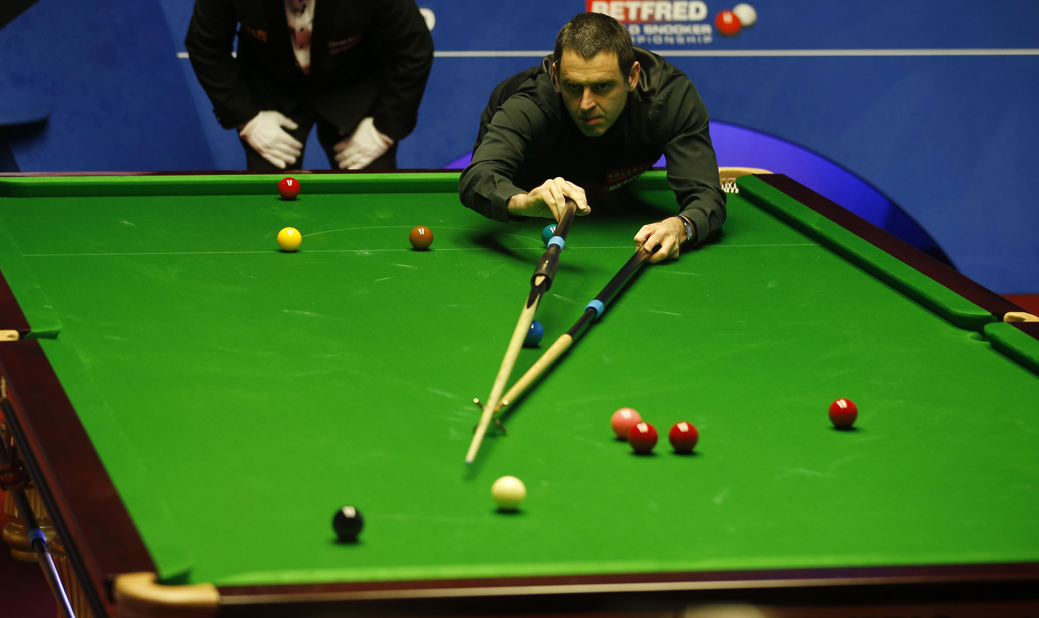 动权牢牢掌 动权牢牢掌