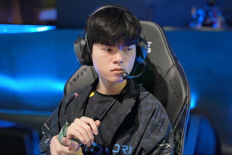 浓眉哥形成 浓眉哥形成