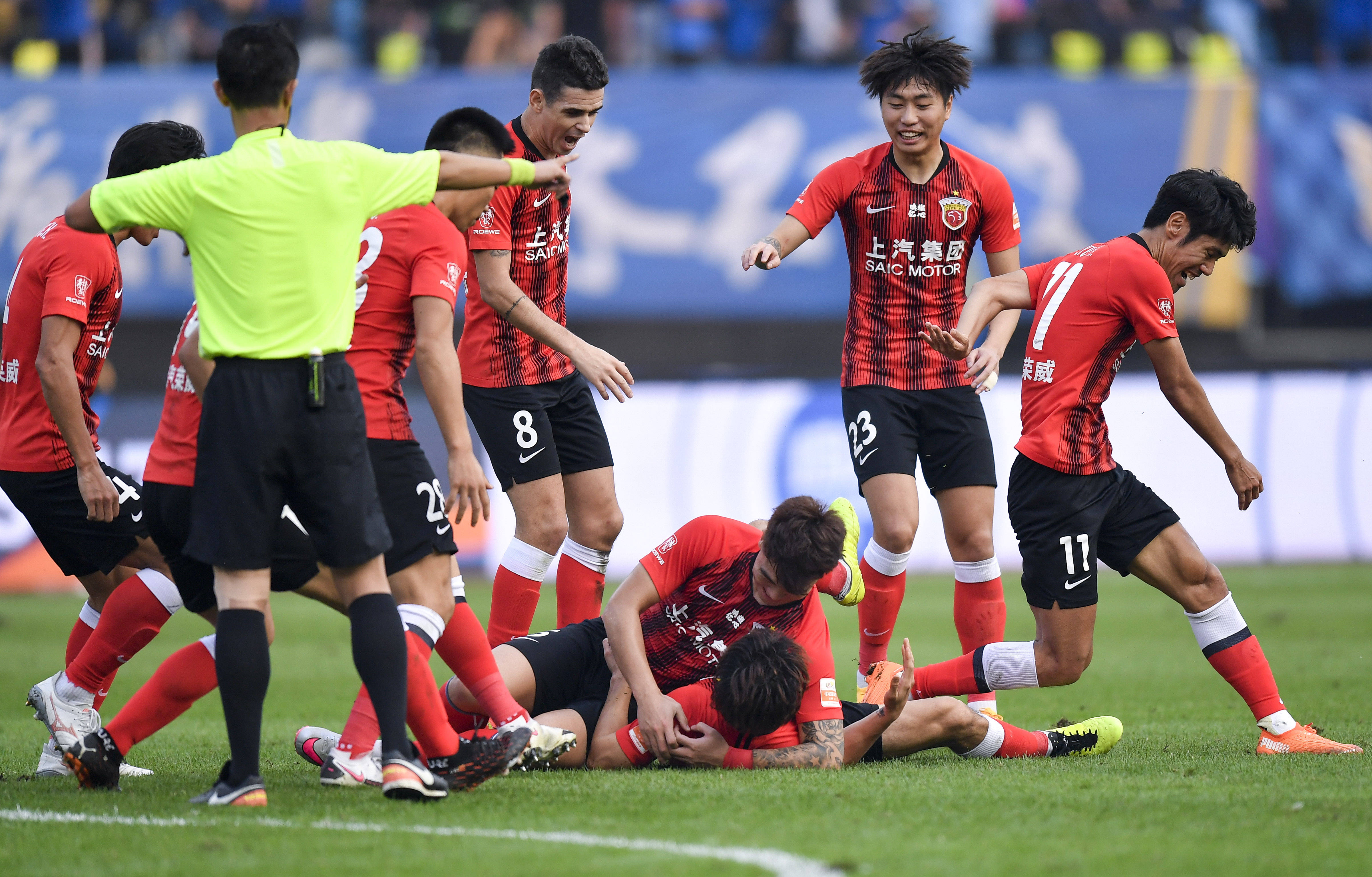 球队文化塑 球队文化塑